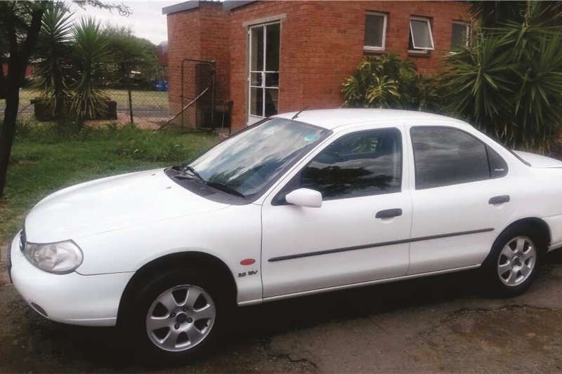 Ford Mondeo 2.0 Trend 2000