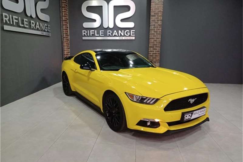 Used 2016 Ford Mustang 2.3T fastback auto
