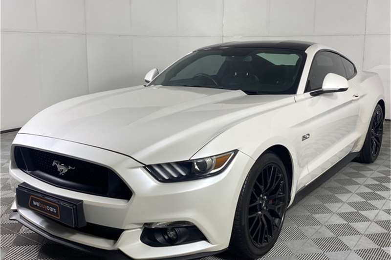 Ford Mustang 5.0 GT fastback 2017