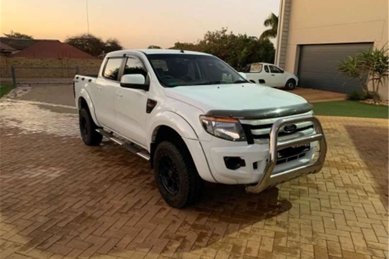 Ford Ranger double cab 2.2 high rider 2012