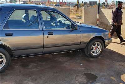  1989 Ford Sapphire 