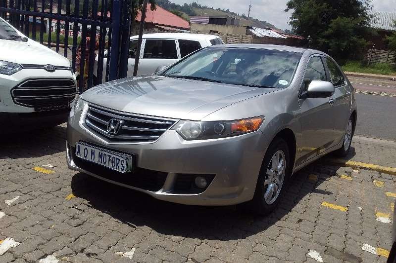 Honda Accord 2.0 2010