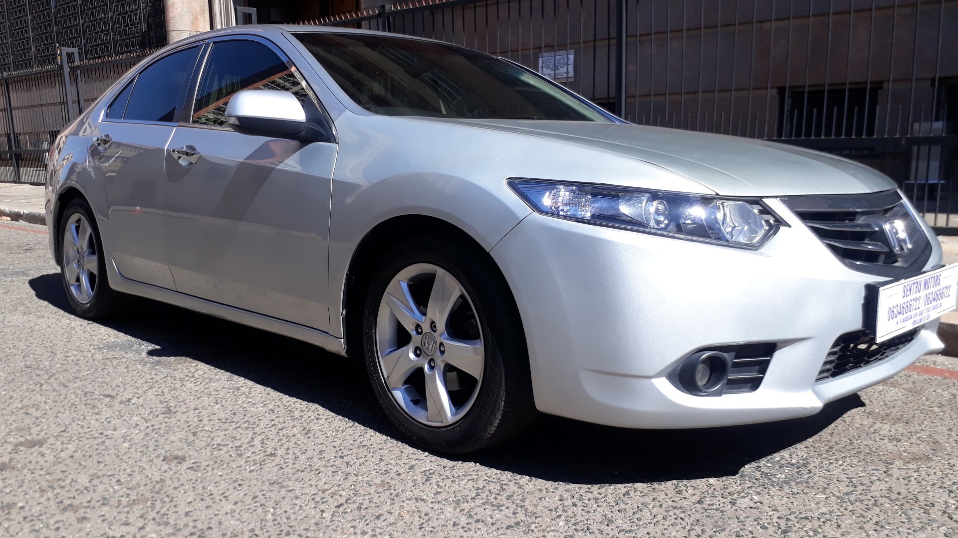 Honda Accord 2.0 automatic for sale in Gauteng  Auto Mart