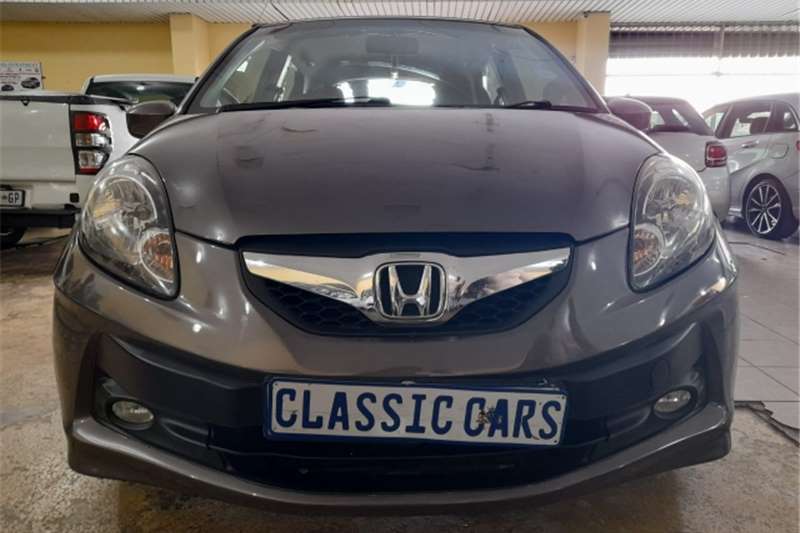 Honda Brio 2014