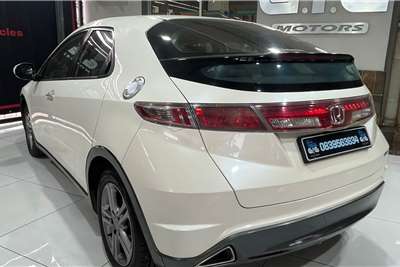 Used 2011 Honda Civic hatch 1.8 EXi automatic