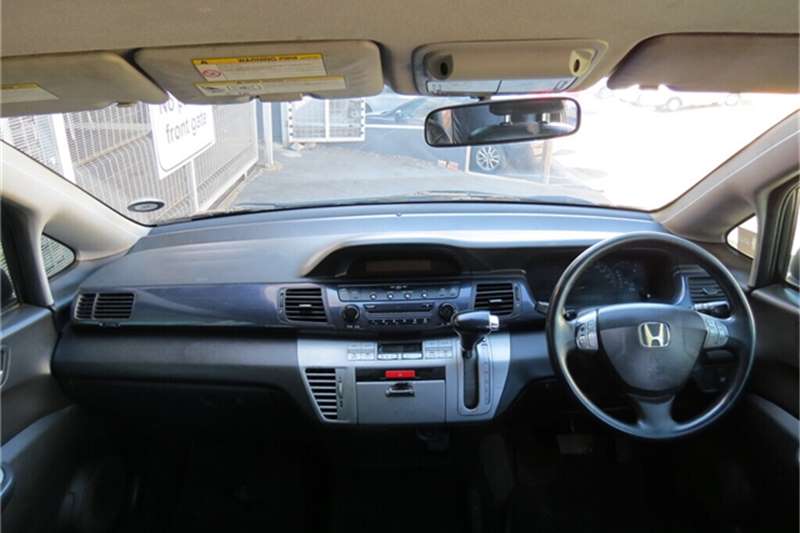  2007 Honda FR-V FR-V 1.8 automatic