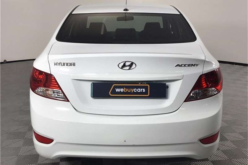 Hyundai Accent 1.6 GL 2012