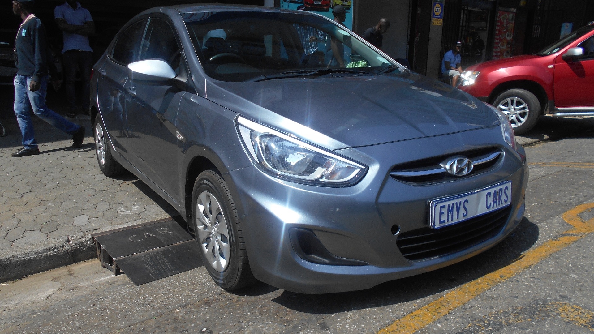 Hyundai accent 1 6