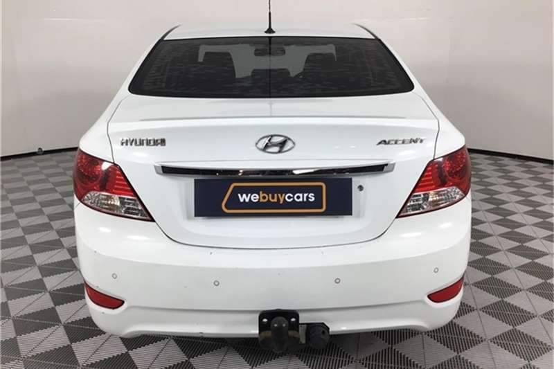 Hyundai Accent 1.6 GLS 2012