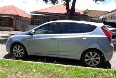  2014 Hyundai Accent Accent hatch 1.6 Fluid