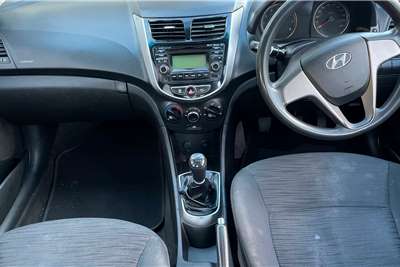  2016 Hyundai Accent Accent sedan 1.6 Fluid