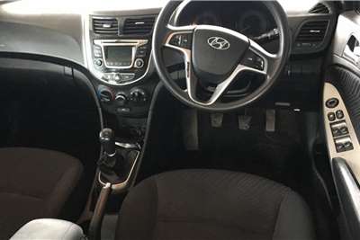  2017 Hyundai Accent Accent sedan 1.6 Fluid