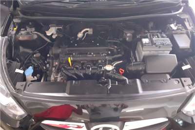  2014 Hyundai Accent Accent sedan 1.6 Fluid auto