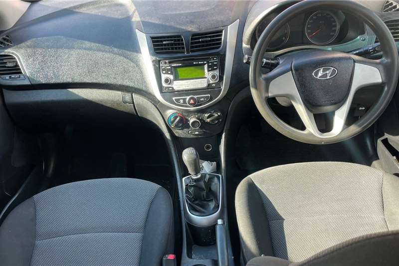 Used 2014 Hyundai Accent sedan 1.6 Motion