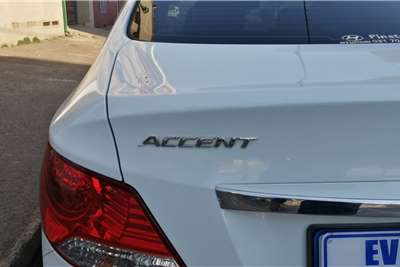  2016 Hyundai Accent Accent sedan 1.6 Motion