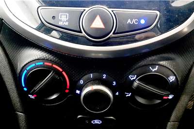  2019 Hyundai Accent Accent sedan 1.6 Motion
