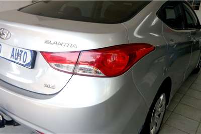  2012 Hyundai Elantra 