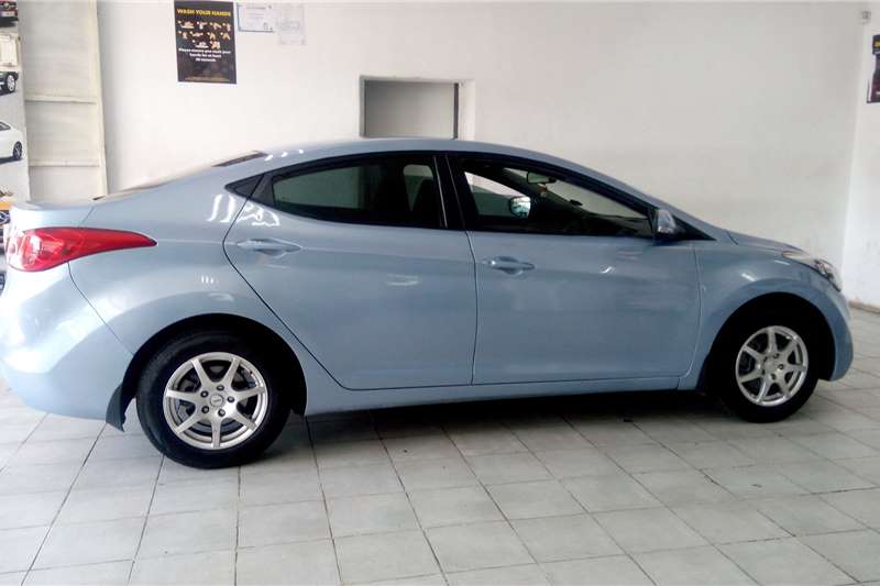 Hyundai Elantra 1.6 GLS 2012