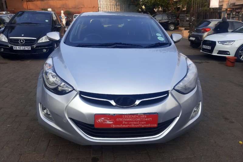 Hyundai Elantra 1.8 Executive 2014