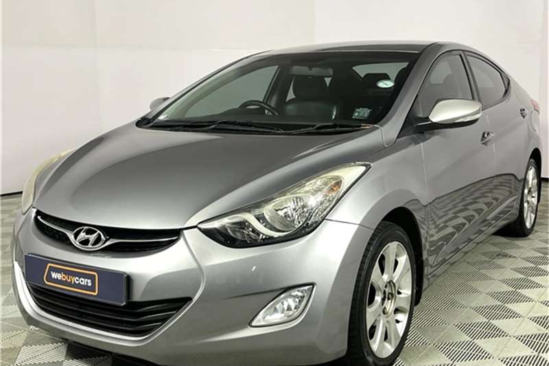 Hyundai Elantra 1.8 GLS 2012