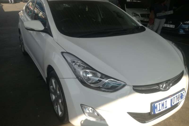 Hyundai Elantra 1.8 GLS auto 2014