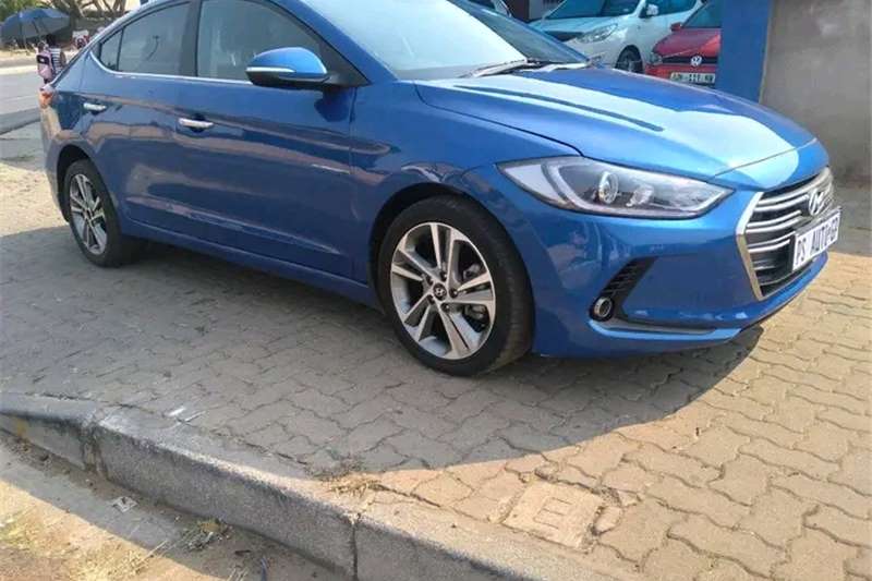 Hyundai Elantra available with leather interior. Please contact us 2018