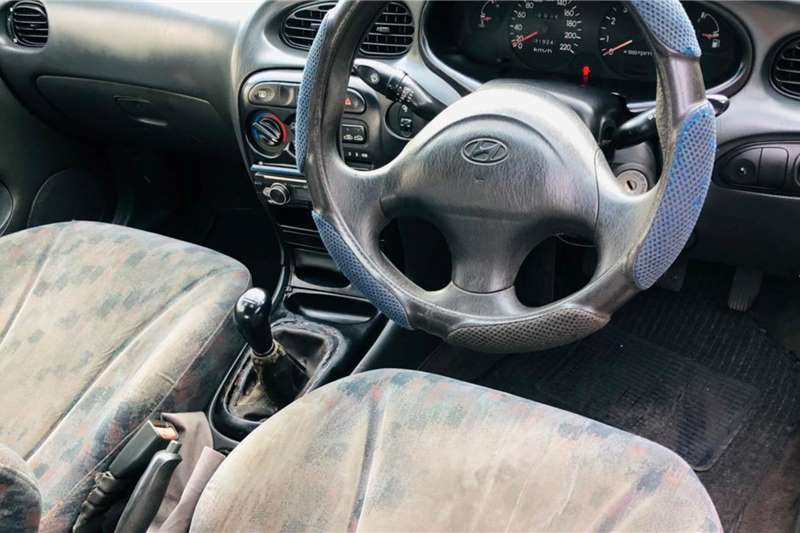 1995 Hyundai Elantra