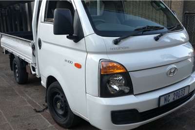  2014 Hyundai H-100 H-100 Bakkie 2.5TCi deck