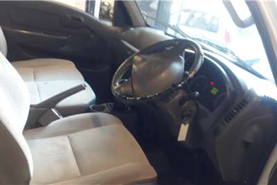  2011 Hyundai H-100 H-100 Bakkie 2.5TCi deck (aircon)