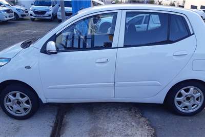  2014 Hyundai i10 i10 1.1 GLS