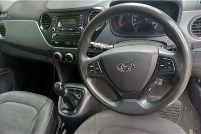  2015 Hyundai i10 i10 1.1 GLS