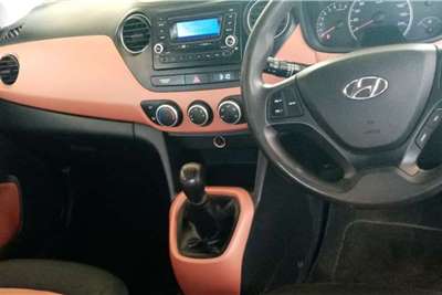  2016 Hyundai i10 i10 1.1 GLS