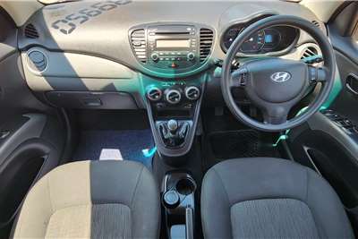  2016 Hyundai i10 i10 1.1 GLS