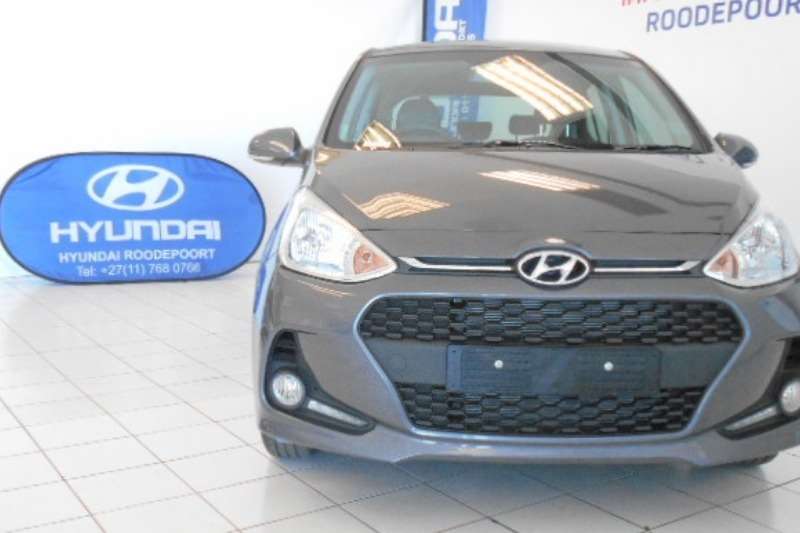 Hyundai i10 1.2 Fluid  AT 2018