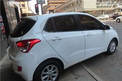  2017 Hyundai i10 i10 1.2 GLS