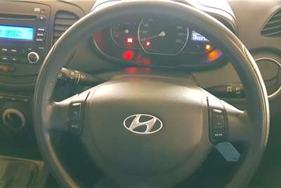  2016 Hyundai i10 i10 1.2 GLS high-spec