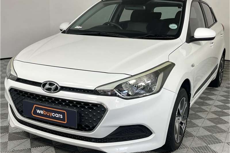Hyundai I20 1.4 Fluid 2015