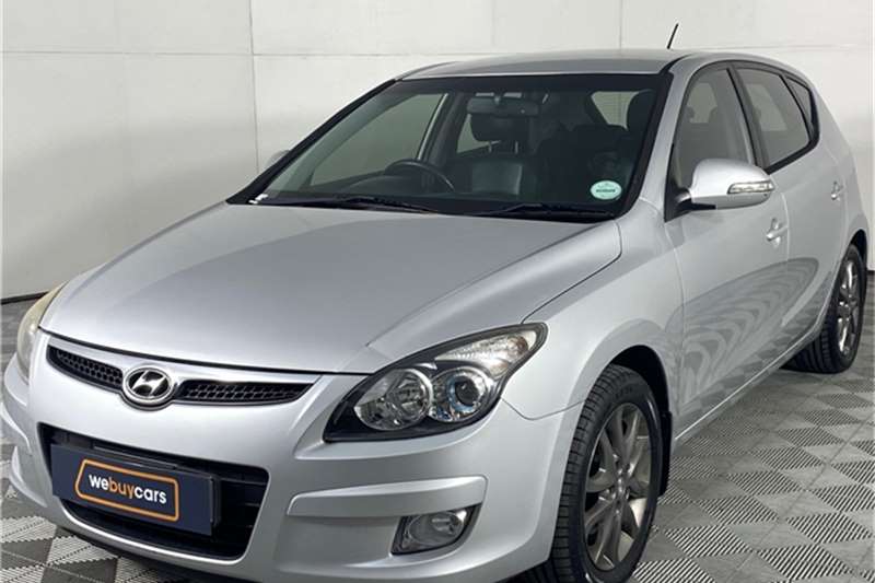 Hyundai i30 1.6 GLS 2011