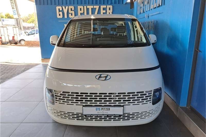 2023 Hyundai Staria
