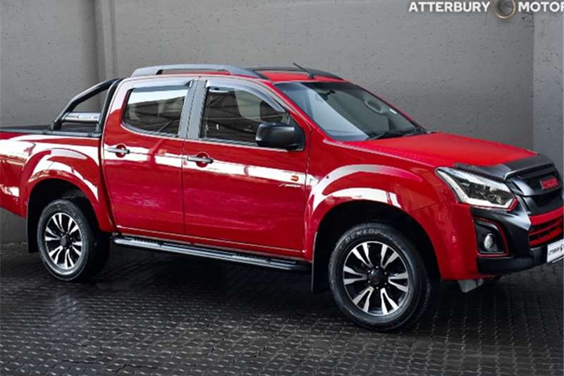 Isuzu D-Max Double Cab D MAX 250 HO X RIDER A/T D/C P/U 2020