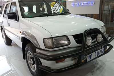  1999 Isuzu Frontier 