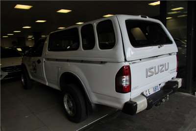  2011 Isuzu KB KB 200