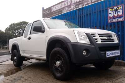  2013 Isuzu KB KB 250D-Teq Extended cab LE