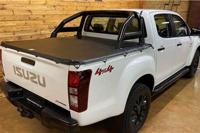  2018 Isuzu KB double cab KB 250 D-TEQ HO X-RIDER 4X4 P/U /D/C