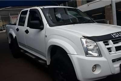  2012 Isuzu KB double cab KB 300 D-TEQ LX 4X4 P/U D/C