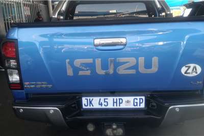  2014 Isuzu KB double cab KB 300 D-TEQ LX P/U D/C