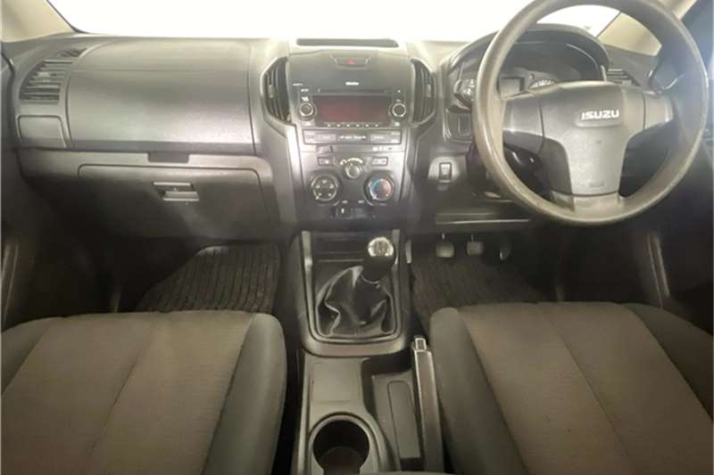 2015 Isuzu KB