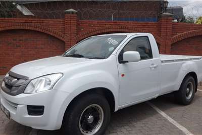 2015 Isuzu KB single