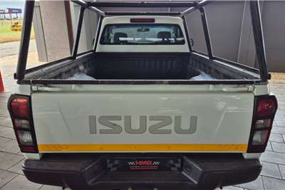  2015 Isuzu KB single cab KB 250 D-TEQ HO FLEETSIDE SAFETY P/U S/C