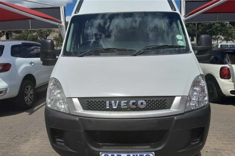 Iveco Daily 50C17LAV15 F/C P/V 2013